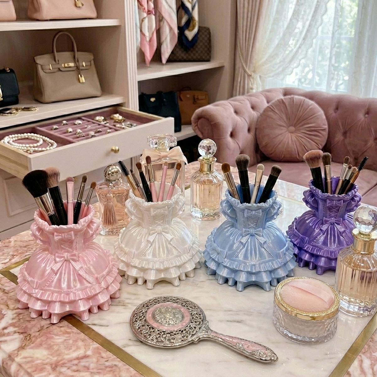 Case With Pencil Holder - Stojak na pędzle do makijażu i